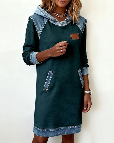 Robe à capuche avec empiècements denim