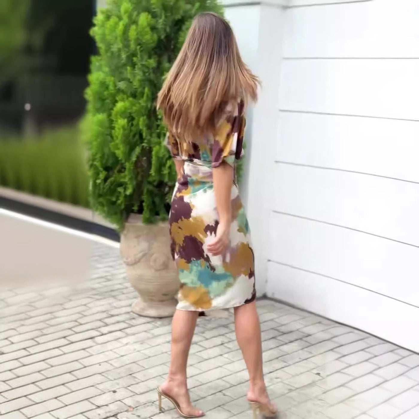 Stefka | Robe élégante à imprimé abstrait, type wrap pour femmes