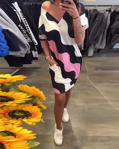 Karina | Robe à imprimé de vagues et décolleté en V
