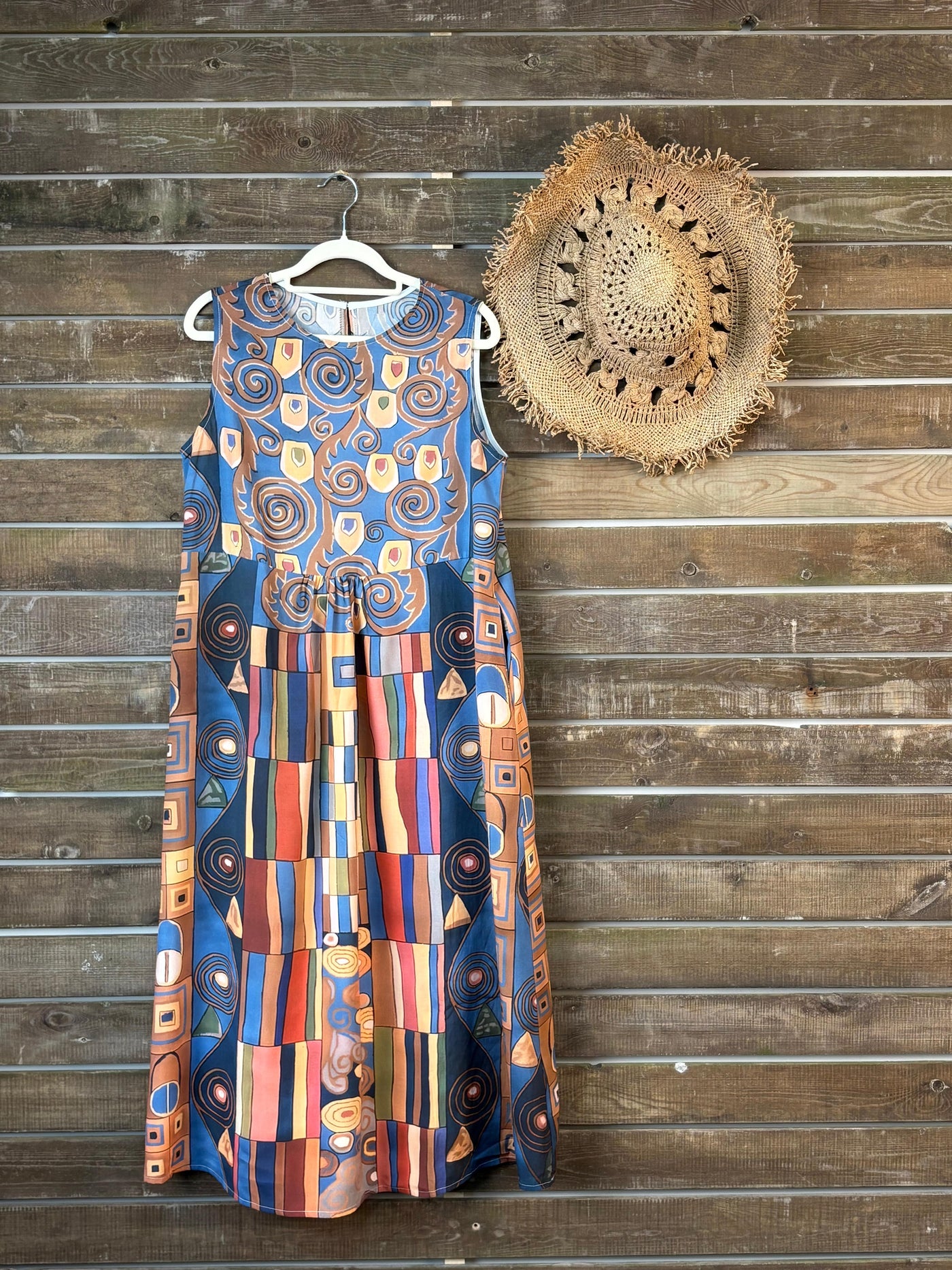 Mirka | Robe sans manches pour femme avec motif géométrique abstrait