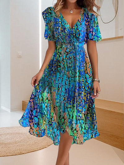 Alicja | Robe décontractée avec imprimé simple et décolleté en V