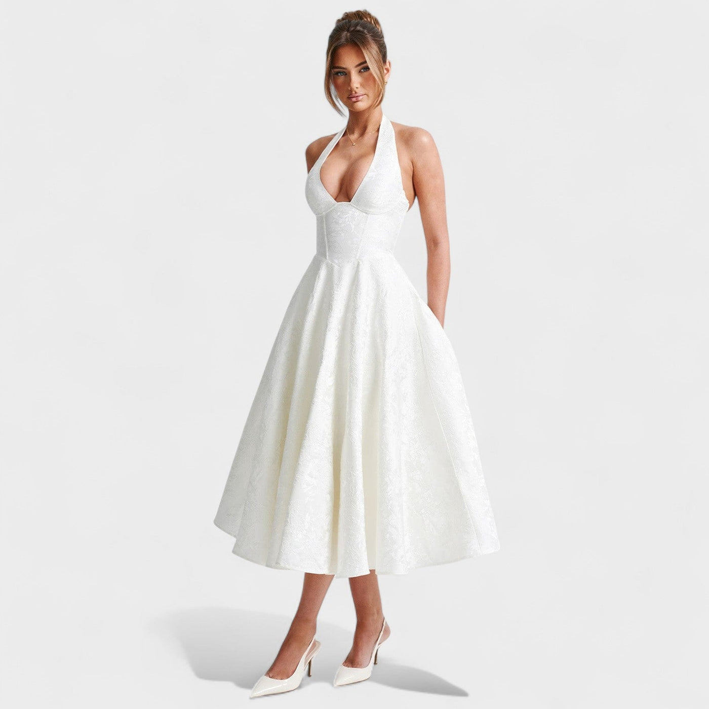 Effie – Robe Midi Texturée avec Décolleté Halter