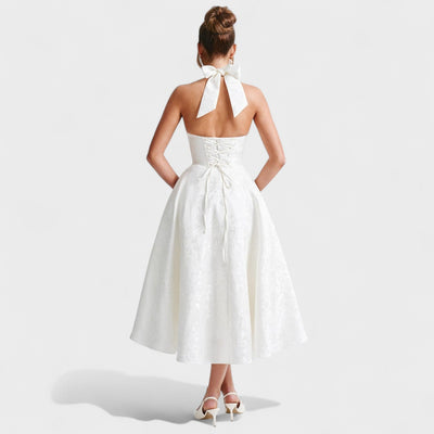 Effie – Robe Midi Texturée avec Décolleté Halter