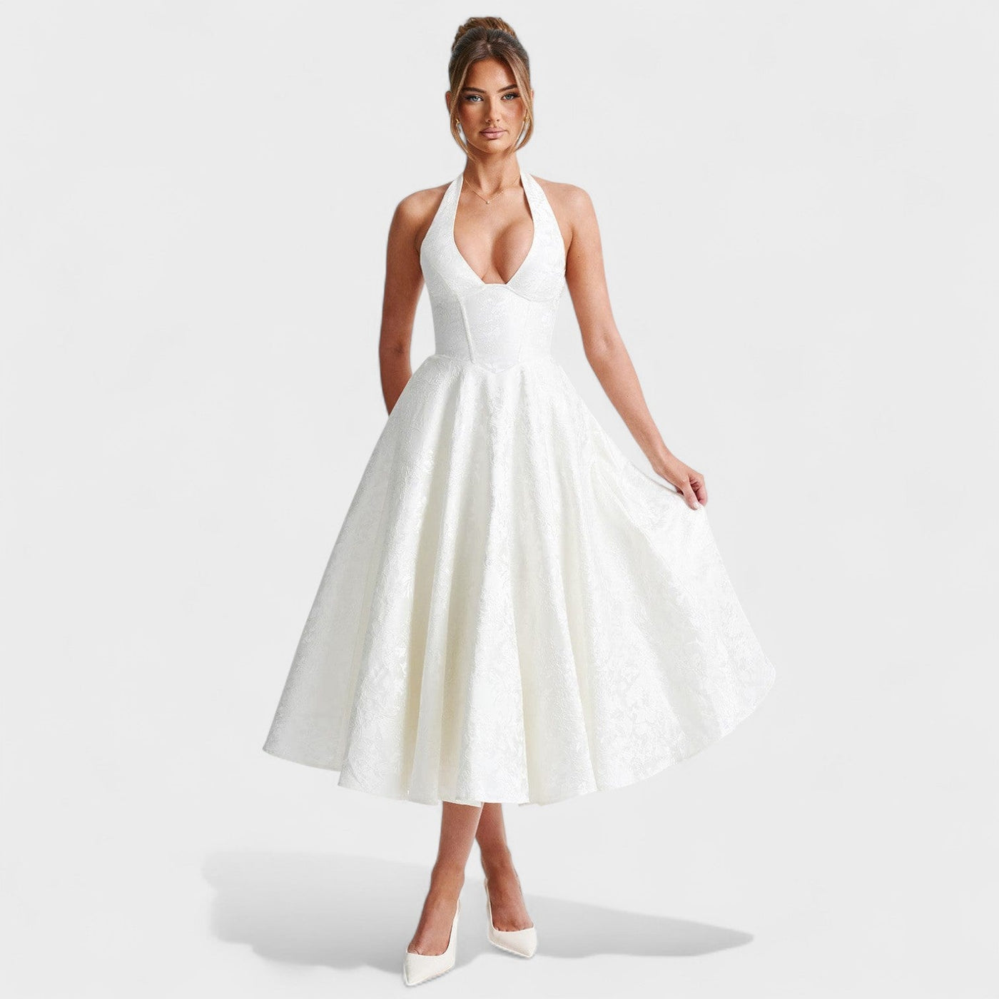 Effie – Robe Midi Texturée avec Décolleté Halter