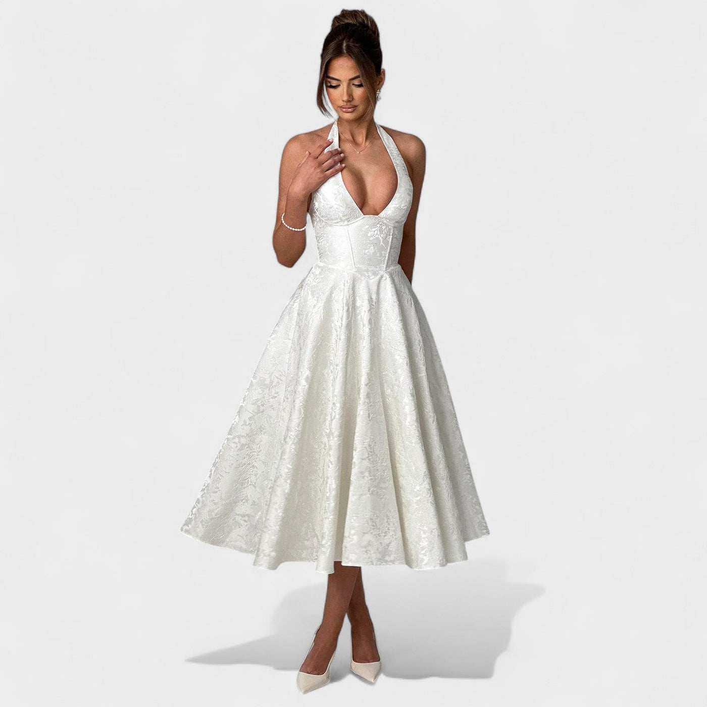 Effie – Robe Midi Texturée avec Décolleté Halter