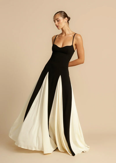 Celina | Robe maxi intemporelle en noir et ivoire